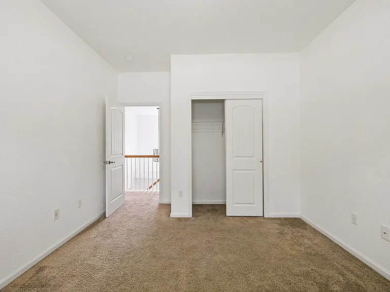 721 Tyler Way — Photo 34