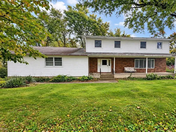 4243 Case Rd, Avon, OH 44011