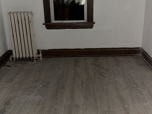 3rd image of 533-535 Fronheiser St #1