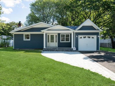 1017 Fire Island Avenue, Bay Shore, NY, 11706