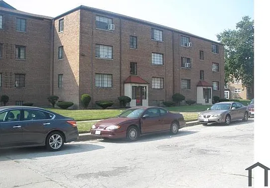 745 E 84th Pl #1S