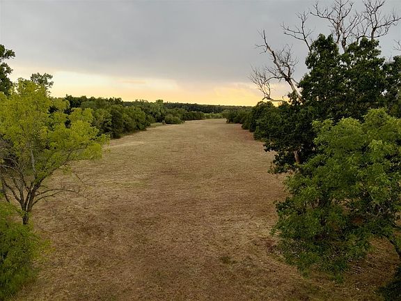 5th image of E 840th Rd