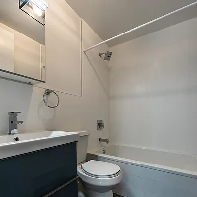 Rented by Bright Villas LLC | media 39