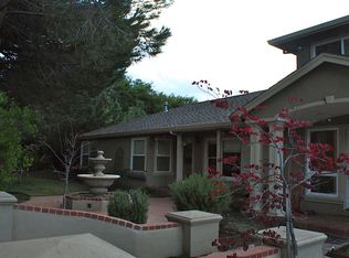 976 Clinton Rd, Los Altos, CA 94024