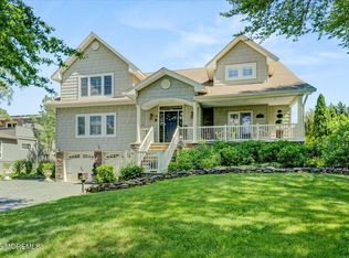 68 Seneca Place, Oceanport, NJ 07757