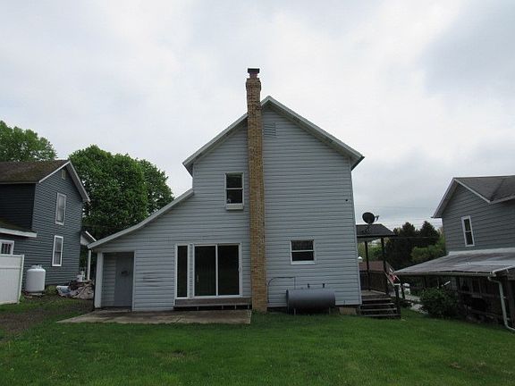 2nd image of 41 Allegheny St