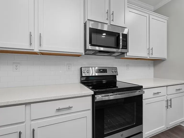 537 Oxbow Dr — Photo 9
