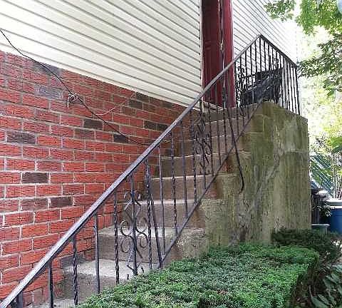 2nd image of 24846 Thornhill Ave