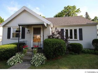 517 Spencer Rd, Rochester, NY 14609