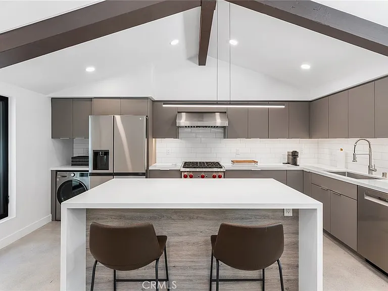 24655-B Park Miramar — Photo 2