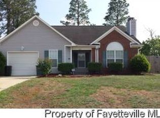 3839 Wildflower Rd, Hope Mills, NC 28348