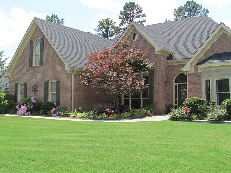 1st image of 150 River Birch Dr