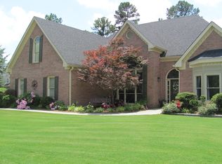 150 River Birch Dr, Oxford, GA