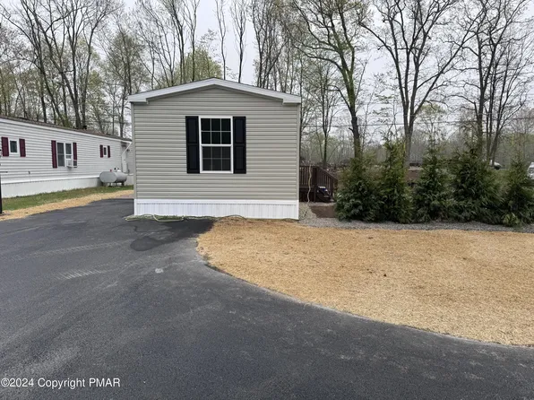 157 Phme Dr S, East Stroudsburg, PA 18302