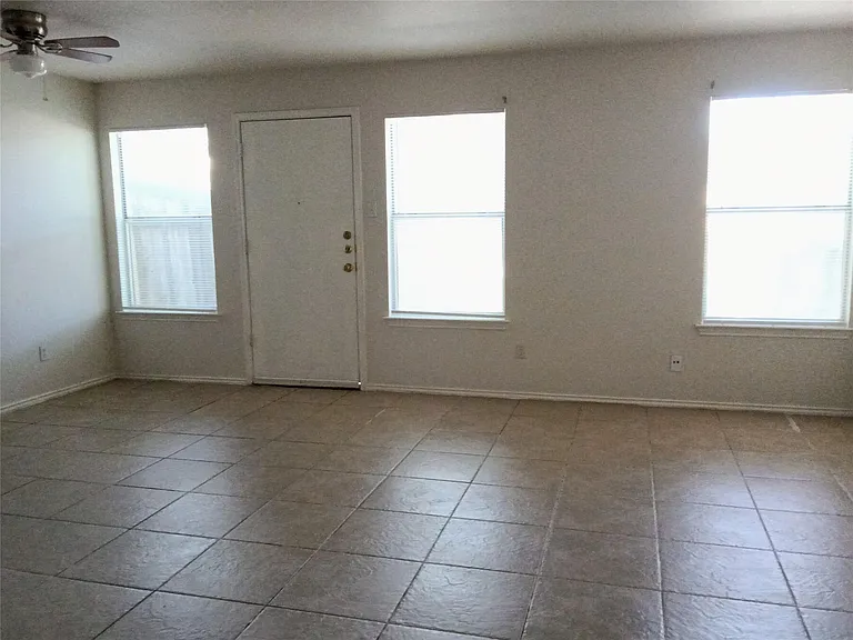 9627 Sugar Hill Dr #B — Photo 12