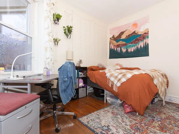 322 Saint Paul St, Brookline, MA