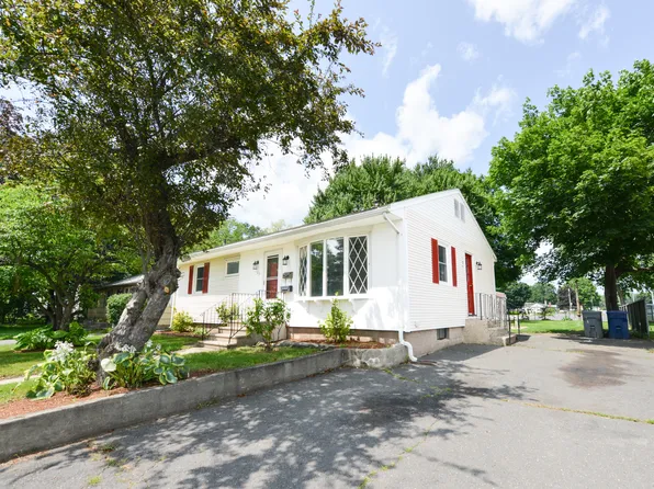 129 Tomlinson Avenue, Plainville, CT 06062