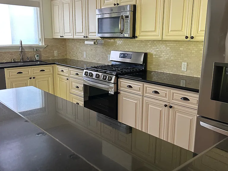 5400 Garden Grove Ave — Photo 21