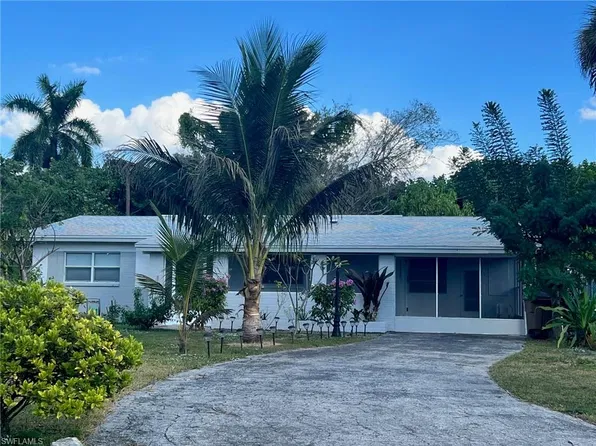 110 Clayton Ave, Lehigh Acres, FL 33936