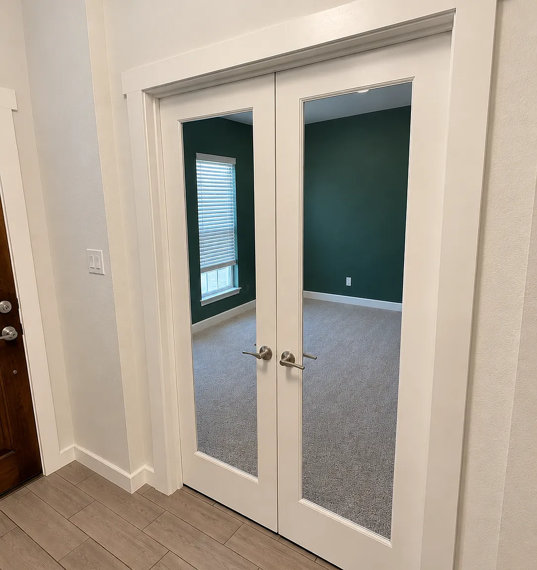 4 bed, 2527 sqft, $2,600 — Photo 3