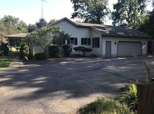 5619 Rays Dr, Onsted, MI 49265