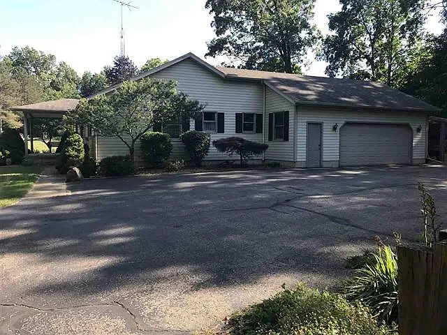5619 Rays Dr photo 1