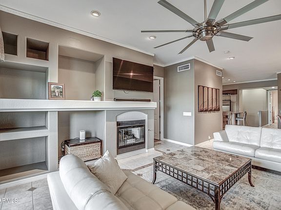 3rd image of 3800 S CANTABRIA Circle #1047