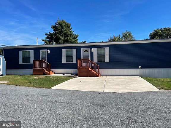 2nd image of 299 Lorna Ln