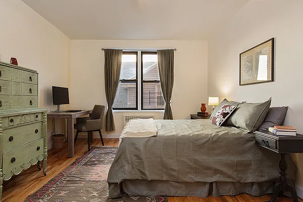 Sold by Brooklyn Real Inc | media 11