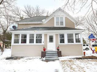 14 5th Ave NE, Mayville, ND 58257