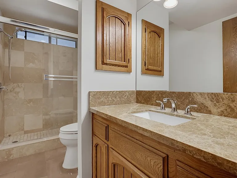 3488 Barhite St — Photo 32