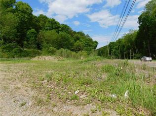 Flaugherty Run Rd, Coraopolis, PA 15108