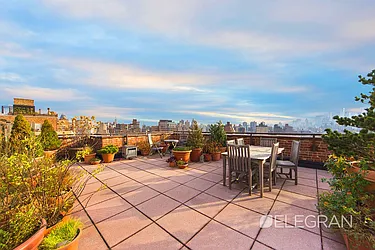 Sold by (Legacy) Elegran