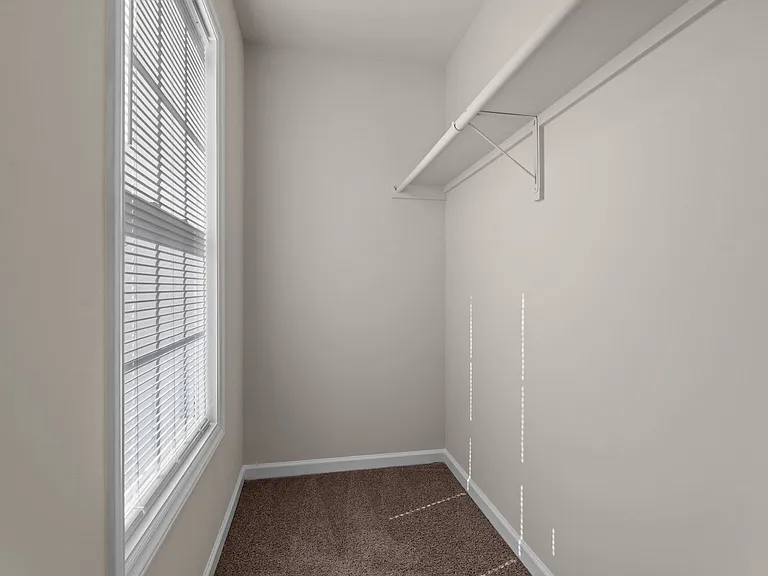 408 Anna St — Photo 18