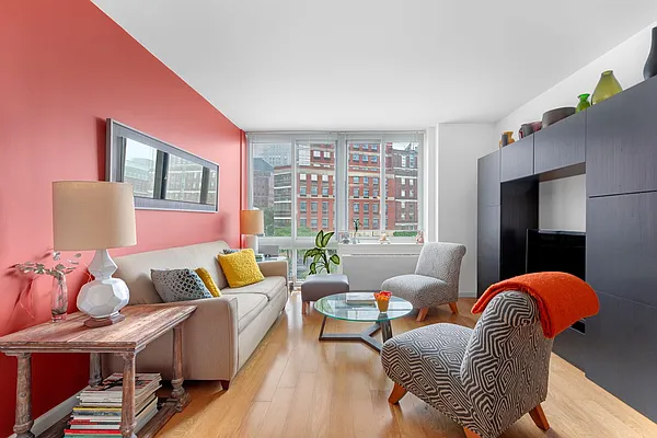 Rented by Compass | media 7