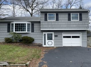 35 Shawger Rd, Denville, NJ 07834