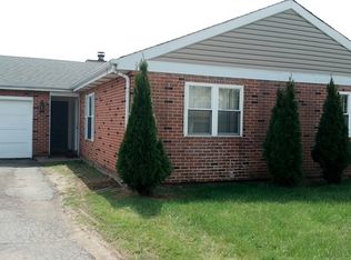 59 Augusta Ct, Glendale Heights, IL