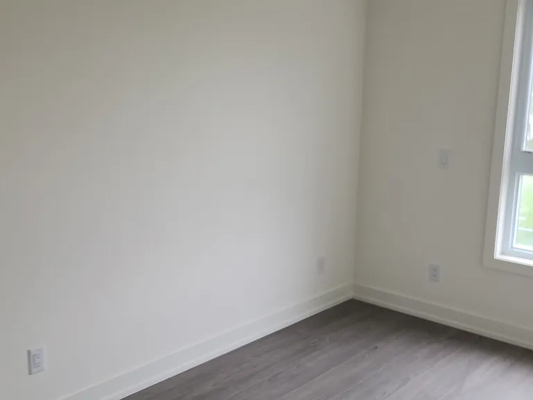16 Melbourne Ave #204A — Photo 1
