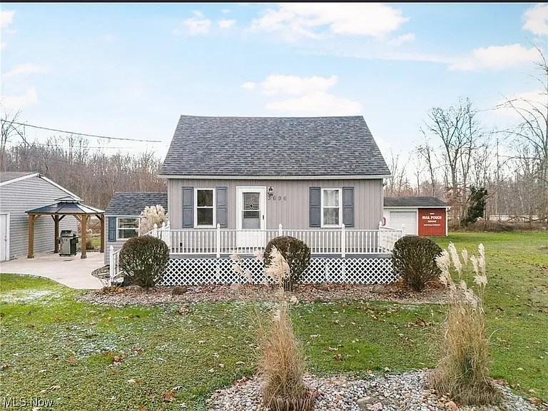 3696 Lynn Rd — Photo 10