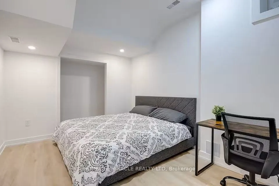 1 bed, $2,200 — Photo 3