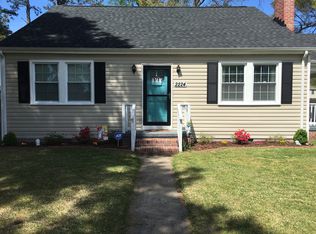 2224 Delwood Rd, Chesapeake, VA 23323