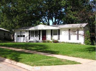 3236 SW 31st Ter, Topeka, KS 66614
