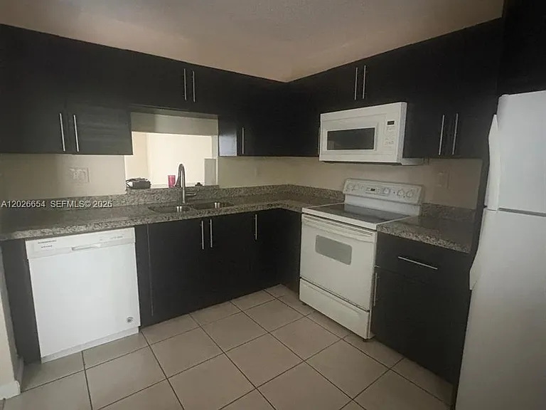 4174 Inverrary Dr #903 — Photo 36