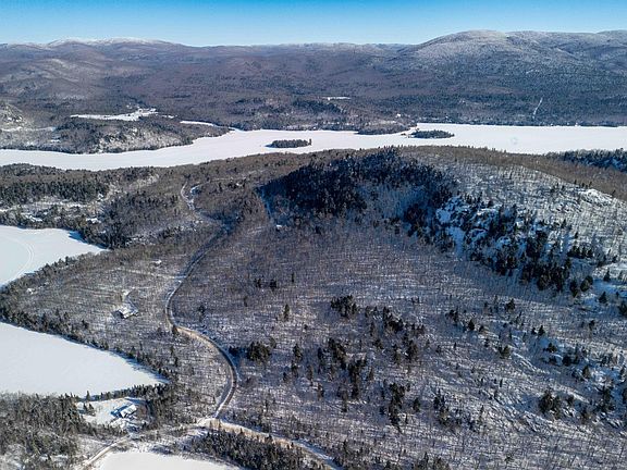 4th image of Chemin Du Lac Baptiste Lac Tremblant