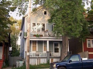 2042 S 6th St, Milwaukee, WI 53204