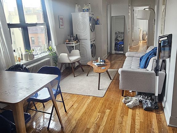 2nd image of 233 E 3rd St #4G