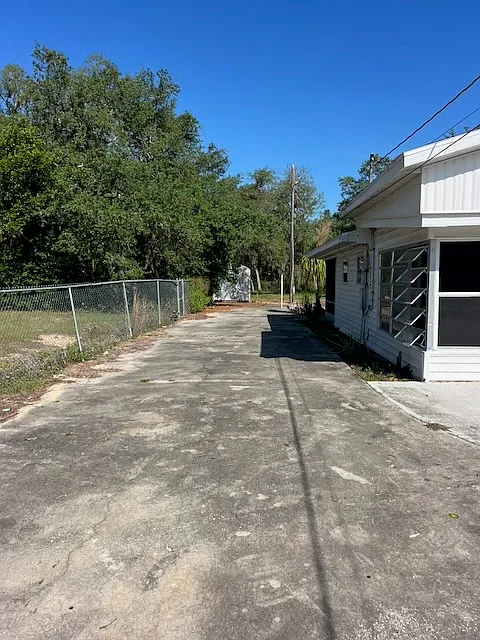 Building Photo - 5505 County Road 17 S