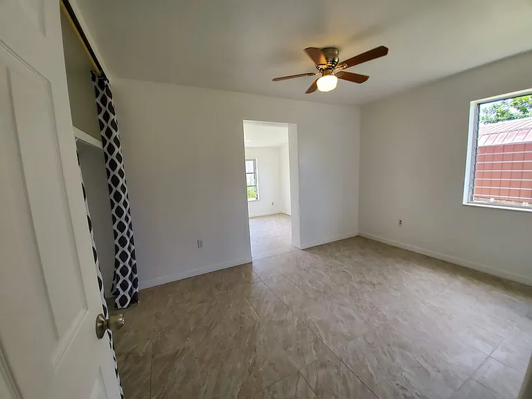 8681 Shumock Ave — Photo 8