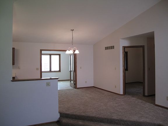 5th image of 1258 Cerasus Dr