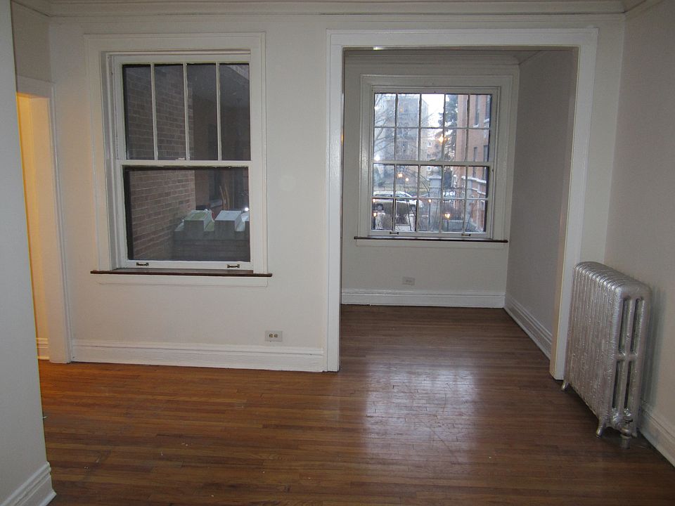 1st image of 1331 W Fargo Ave APT 3S
